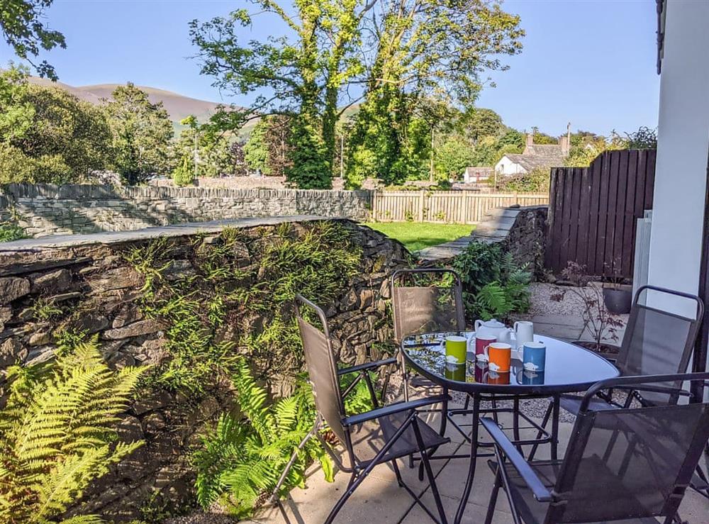 Sitting-out-area at 2 Greta Grove House in Keswick, Cumbria