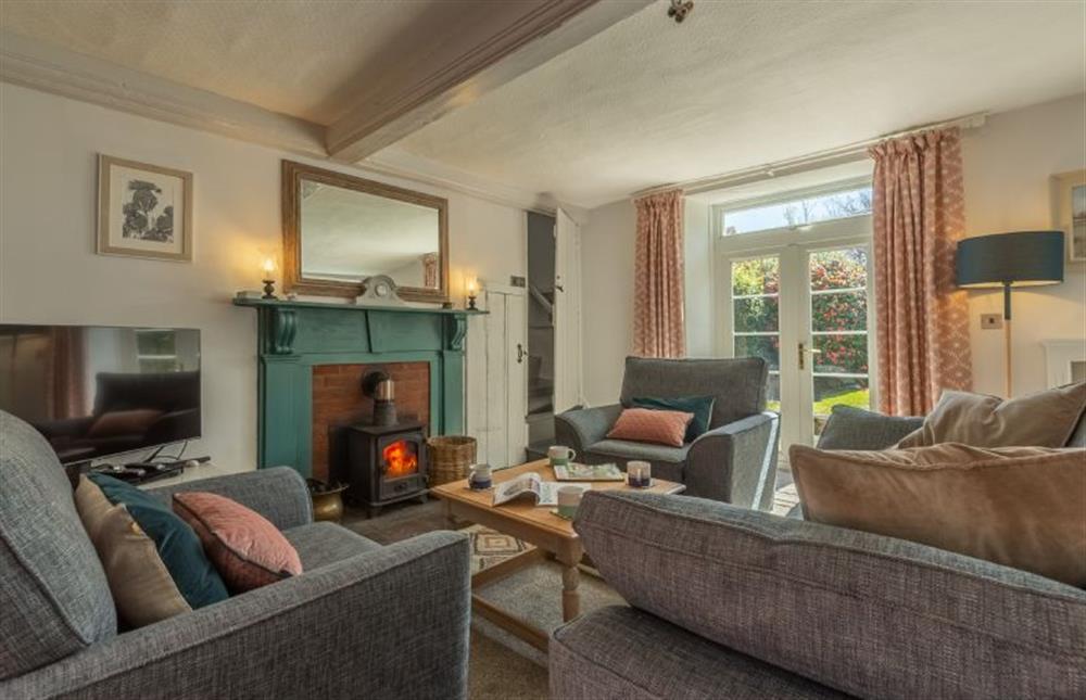 Ground floor: A lovely, cosy and comfortable sitting area greets you at 2 Hammond Square, Weybourne near Holt