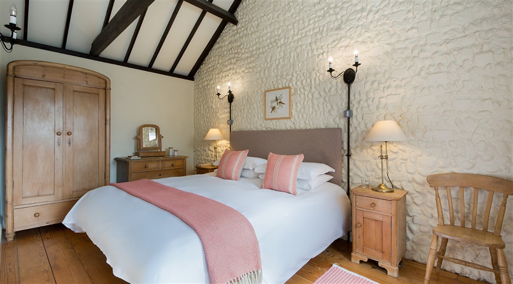 The double bedroom at 2 Horsey Barns in Horsey, Norfolk