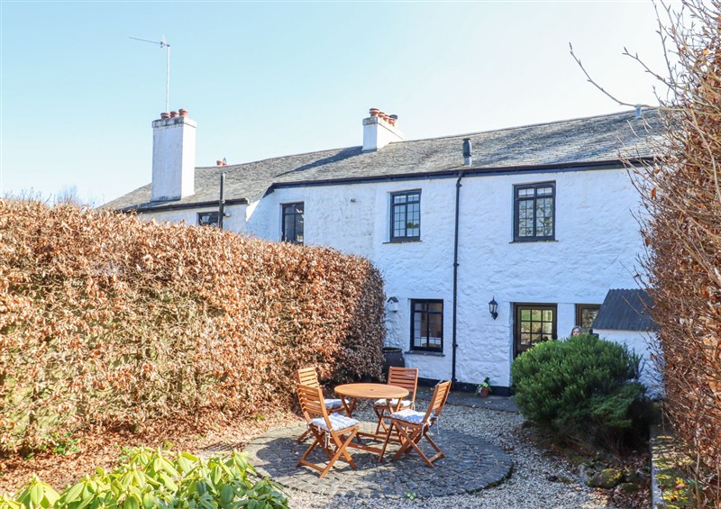 Outside 2 New Mill Cottages