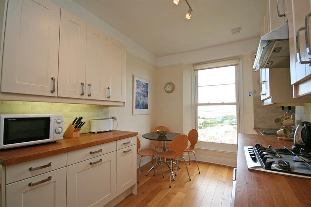 Kitchen and dining area with lovely views (photo 2) at 2 North Crest House in Allenhayes Road, Salcombe