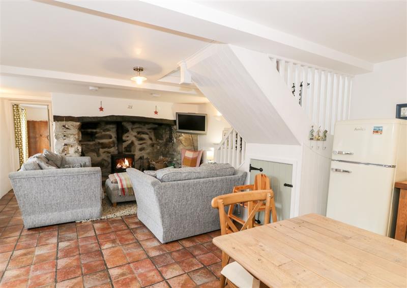Relax in the living area at 2 Pant Heulog, Dyffryn Ardudwy