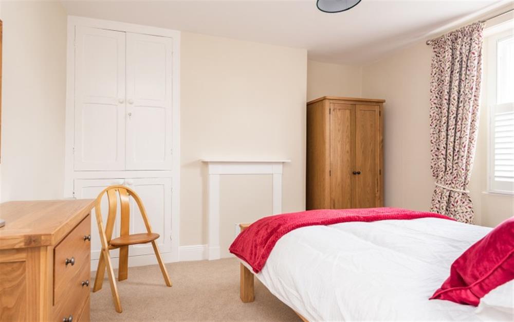 Bedroom 1 (photo 3) at 2 Phoenix Place in Kingsbridge