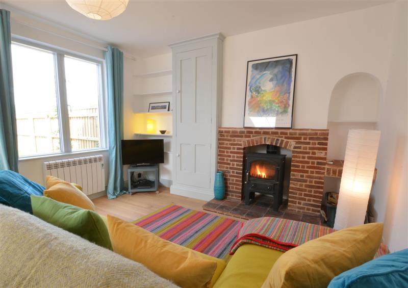 This is the living room (photo 2) at 2 Pink Cottages, Aldeburgh, Aldeburgh