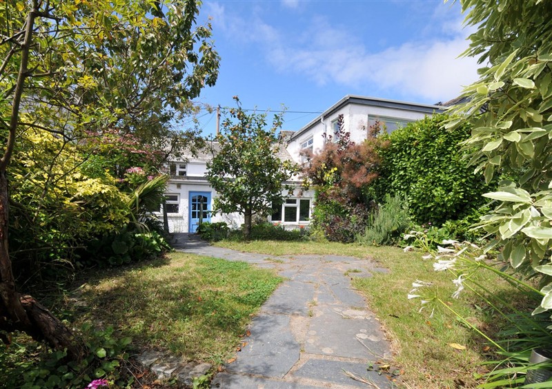This is the garden (photo 2) at 2 Porthilly Cottages, Rock