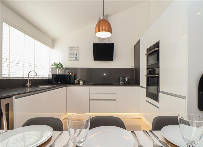 The kitchen at 2 Quay Court, Newquay