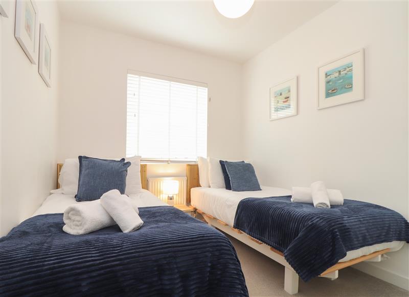 This is a bedroom at 2 Quay Court, Newquay