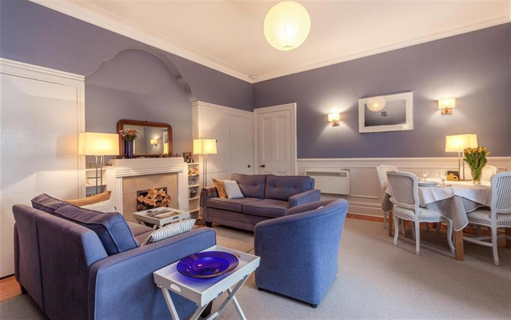 The living area at 2 Ringrone in Salcombe