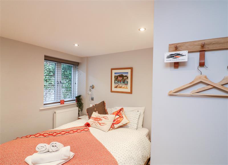 A bedroom in 2 Russell Court at 2 Russell Court, Salcombe
