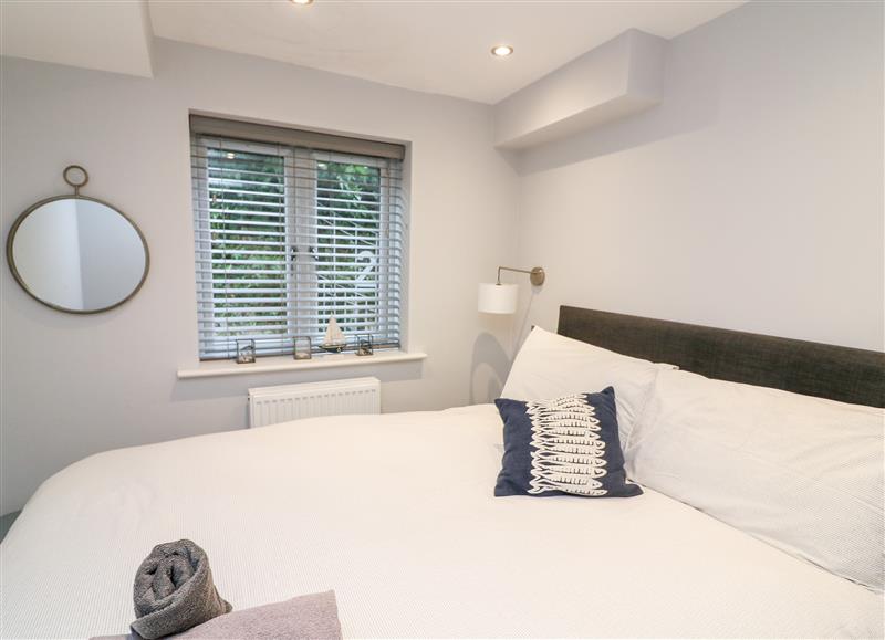 One of the bedrooms at 2 Russell Court, Salcombe