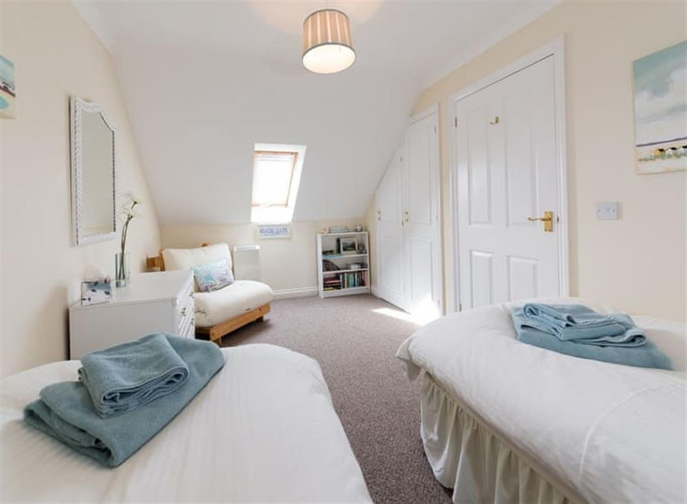 Twin bedroom at 2 Seabreeze Cottages in Isle of Wight, Freshwater & West Wight