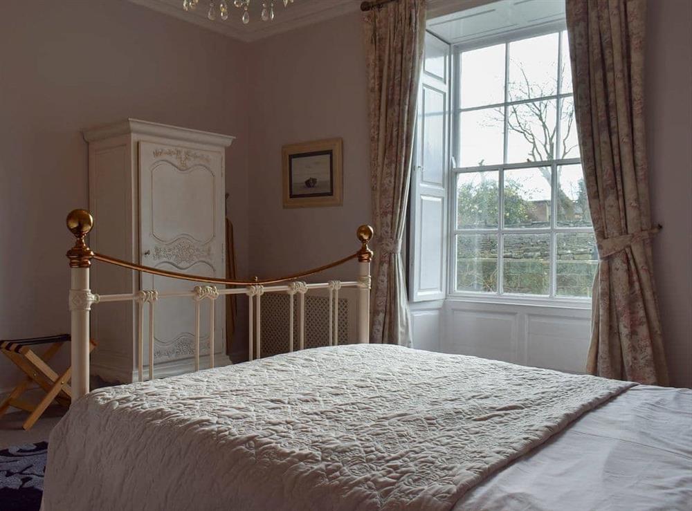 Victorian style bedroom with kingsize bed (photo 2) at 2 Sneaton Hall in Sneaton, near Whitby, North Yorkshire