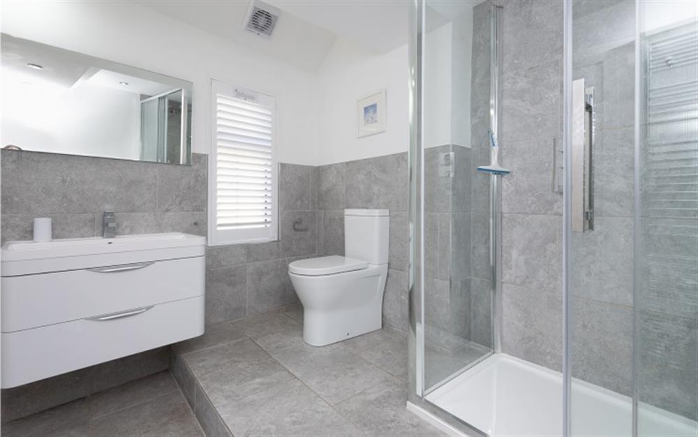 Large ensuite shower room in master bedroom at 2 The Beach in Lyme Regis