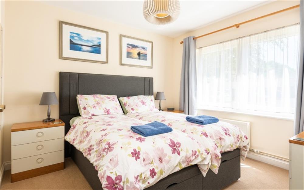 Bedroom 2 (can be twin beds or kingsize bed) at 2 The Moorings in Kingsbridge