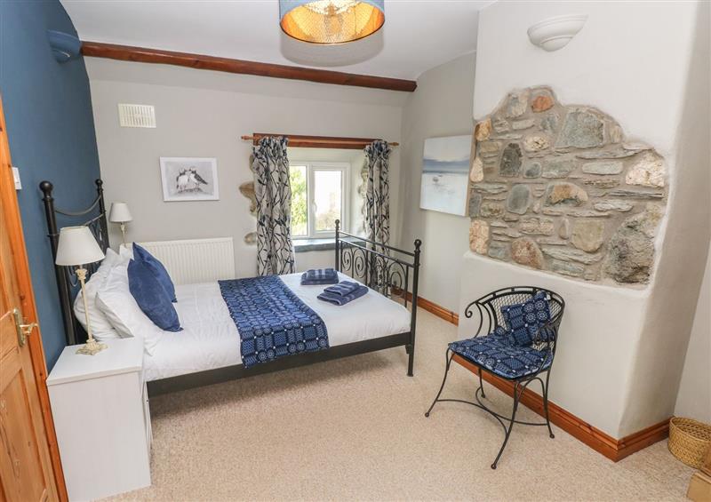 This is a bedroom at 2 Yr Hen Felin, Castle Morris near Letterston