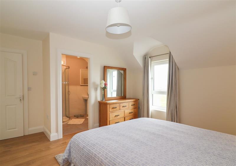This is a bedroom at 20 Lighthouse Village, Fenit