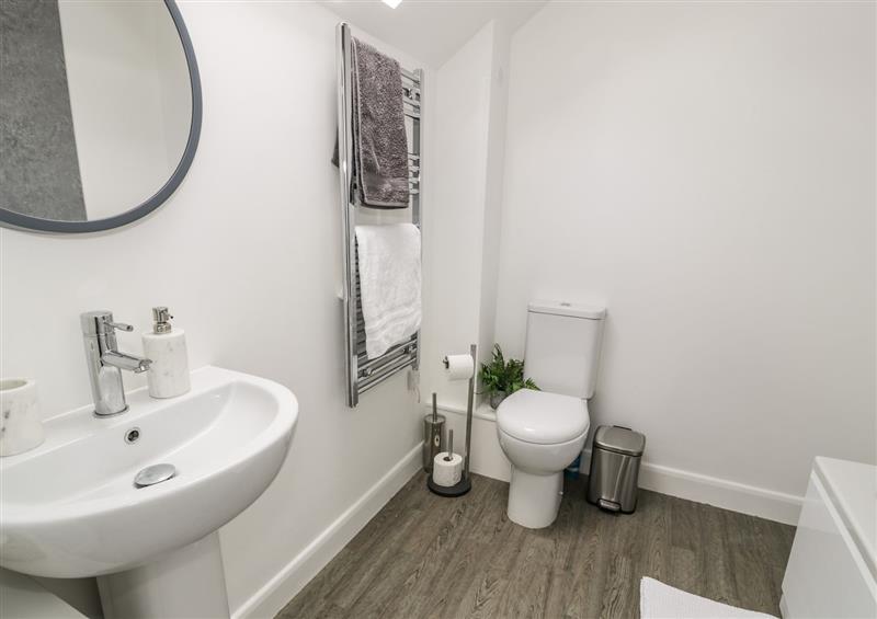 This is the bathroom (photo 3) at 20 Parc Delfryn, Benllech