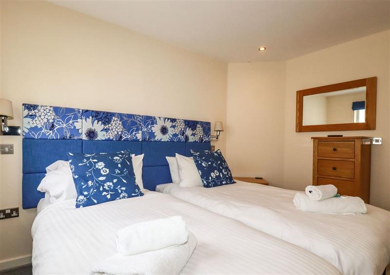 One of the 4 bedrooms (photo 2) at 207 The Glades - Retallack Resort and Spa, St Columb Major