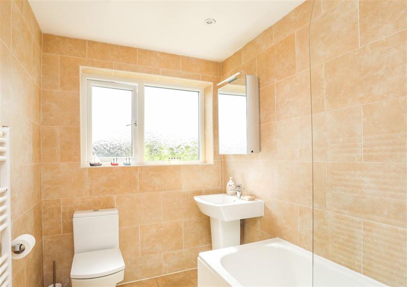 This is the bathroom at 21 Cae Du, Abersoch