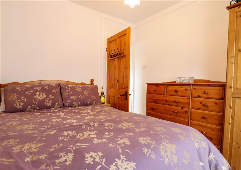 This is a bedroom at 21 Crossways, Clacton-On-Sea