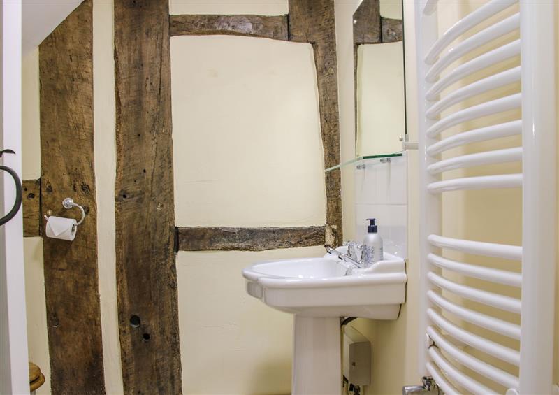 The bathroom at 21 High Street, Bishops Castle