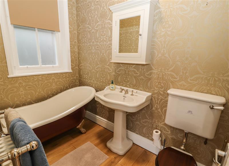 The bathroom (photo 4) at 22 Chatsworth Square, Carlisle