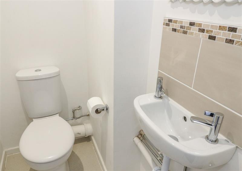 This is the bathroom (photo 2) at 22 Gwel Yr Wyddfa, Menai Bridge