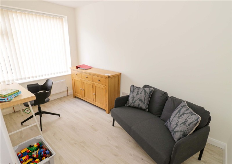 One of the 3 bedrooms at 22 Old Chapel Close, Kidlington
