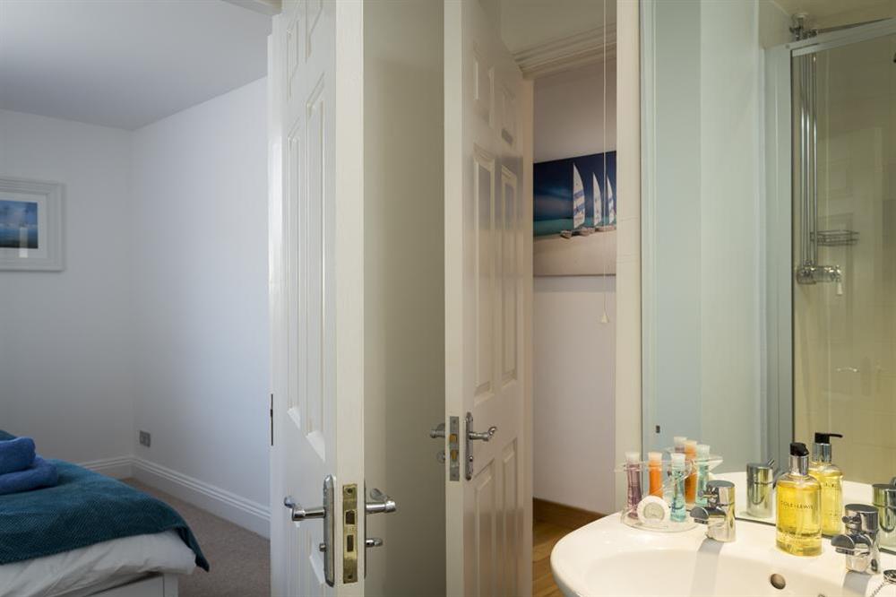 Access to en suite shower room from twin bedroom at 25 Burgh Island Causeway in , Bigbury-on-Sea