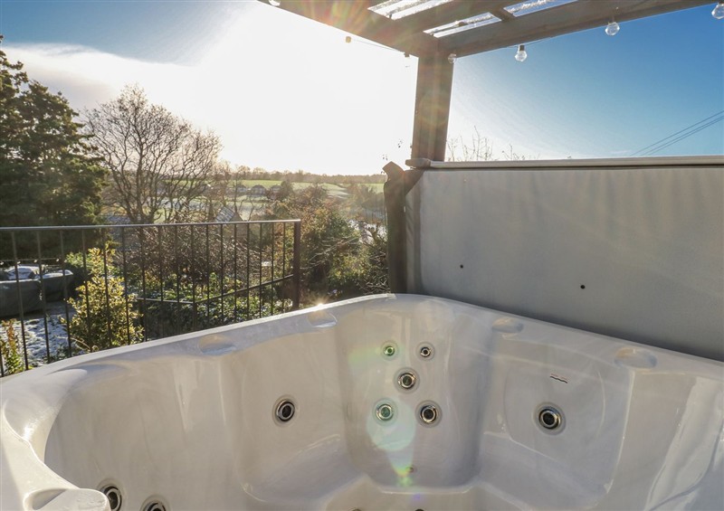 The hot tub at 26 Frenchgate, Richmond