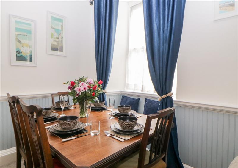 Dining room at 26 King Street, Tavistock