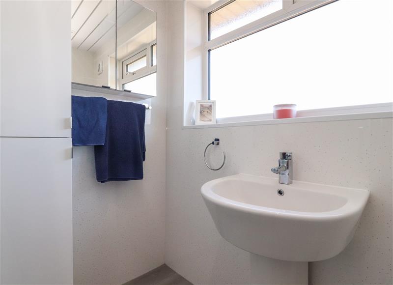 The bathroom (photo 2) at 26 North Promenade, Cleveleys