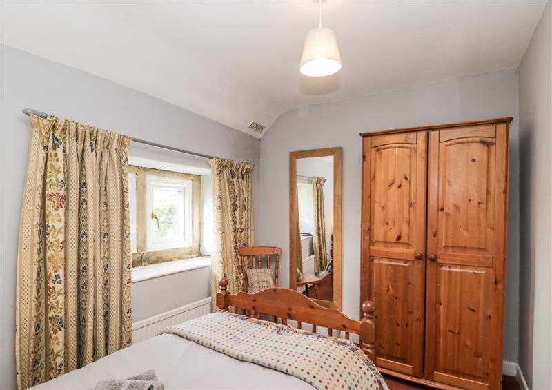 One of the 4 bedrooms (photo 2) at 26 Tansey, Cranmore near Shepton Mallet