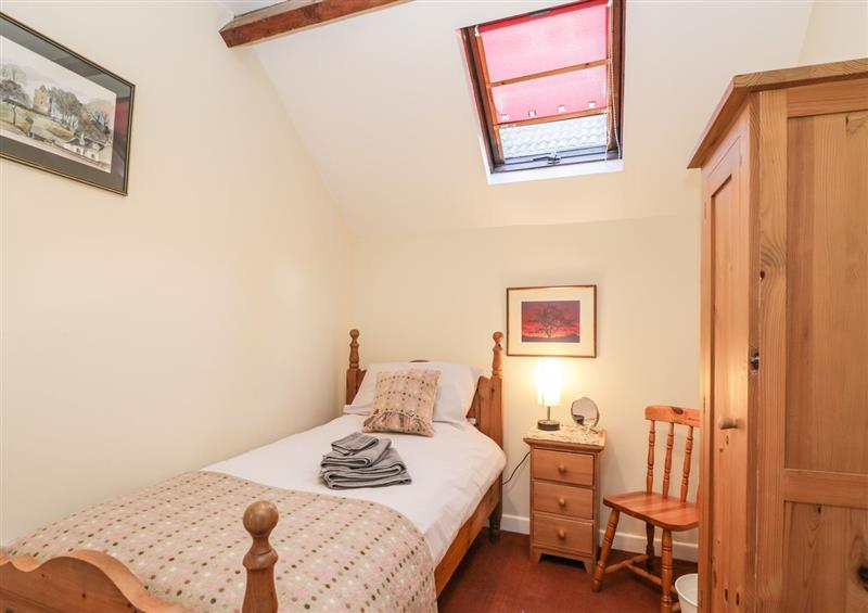 One of the 4 bedrooms (photo 3) at 26 Tansey, Cranmore near Shepton Mallet