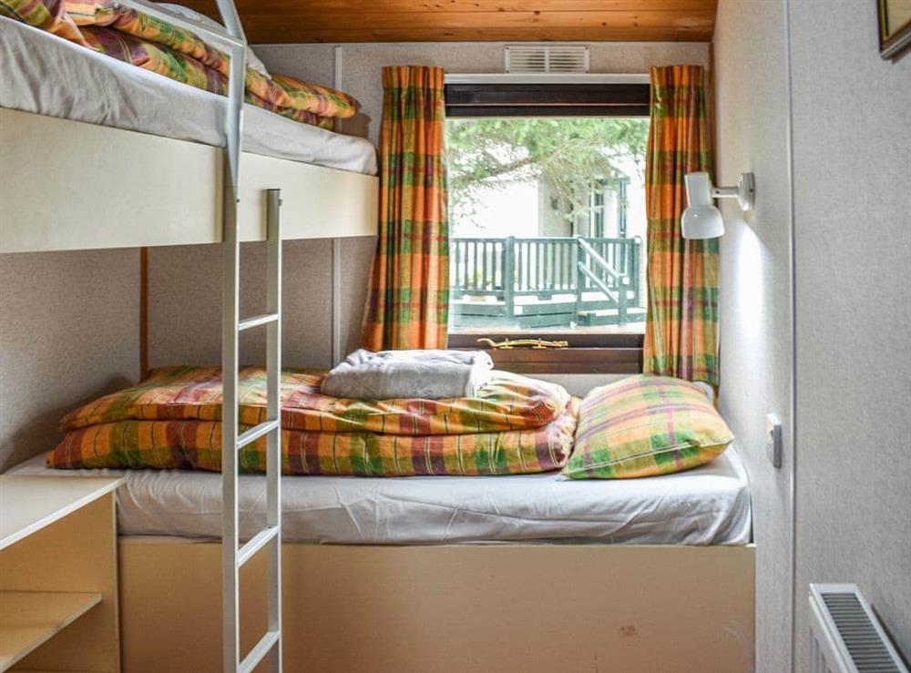 Bunk bedroom at 27 Aviemore Holiday Park in Aviemore, Inverness-Shire
