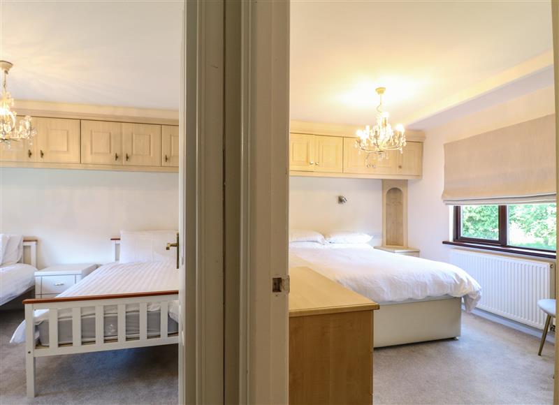 One of the 2 bedrooms (photo 2) at 27 Brocklehurst, Langham near Oakham