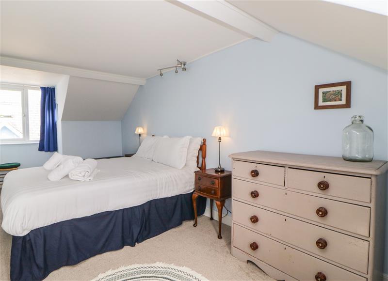 One of the 3 bedrooms at 27 Exeter Street, Teignmouth