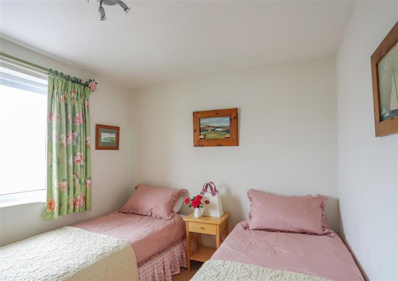 Bedroom (photo 2) at 27 Llwyn Gwalch Estate, Morfa Nefyn