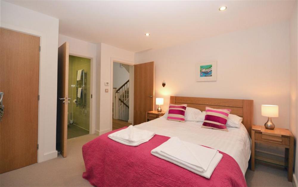 The double bedroom again at 27 Talland in Talland Bay