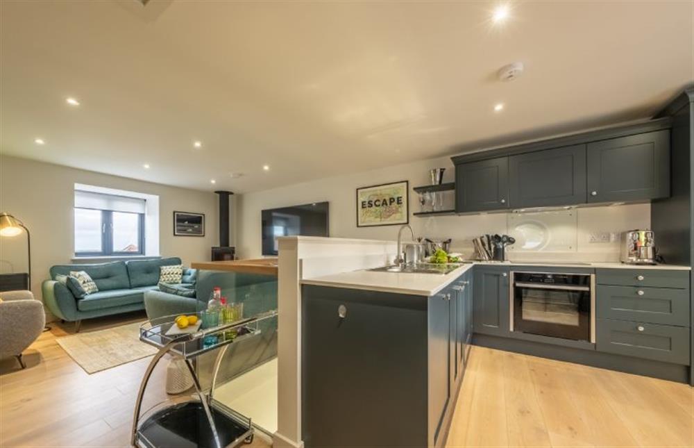 A smart fitted kitchen awaits at 28 Chapel Yard, Wells-next-the-Sea