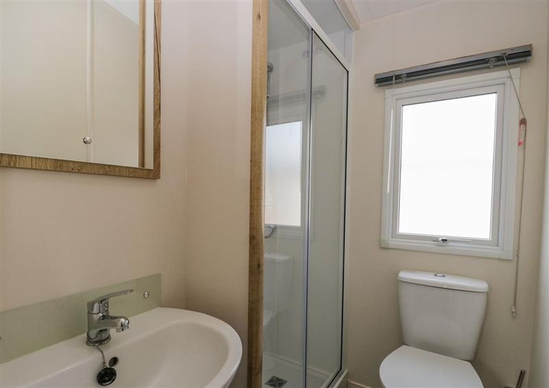 The bathroom (photo 2) at 28 Coniston, Flookburgh
