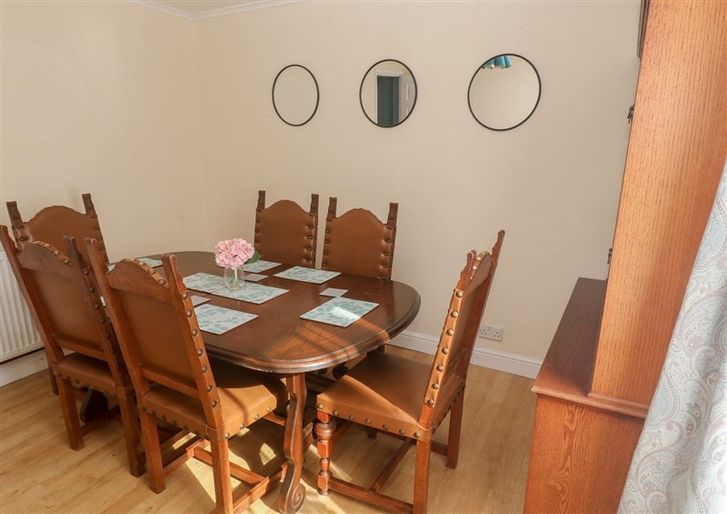 The dining room at 28 Guildford Road, Hayle