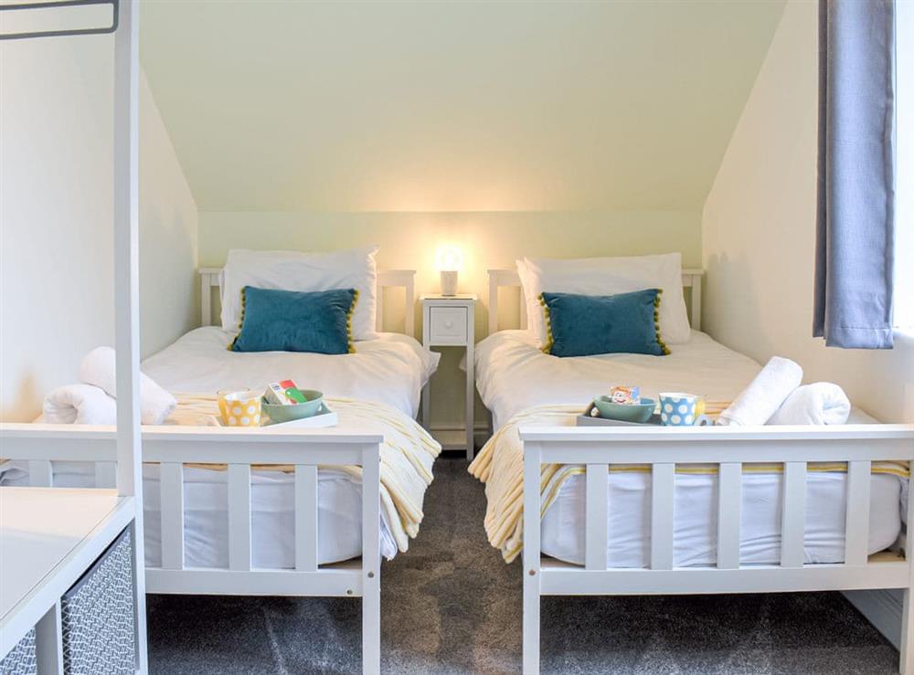Twin bedroom (photo 3) at 28 Isallt at the Bay in Trearddur Bay, Anglesey, Gwynedd