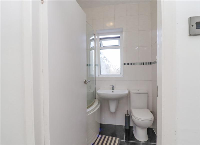 This is the bathroom at 28 Water Street, Skipton