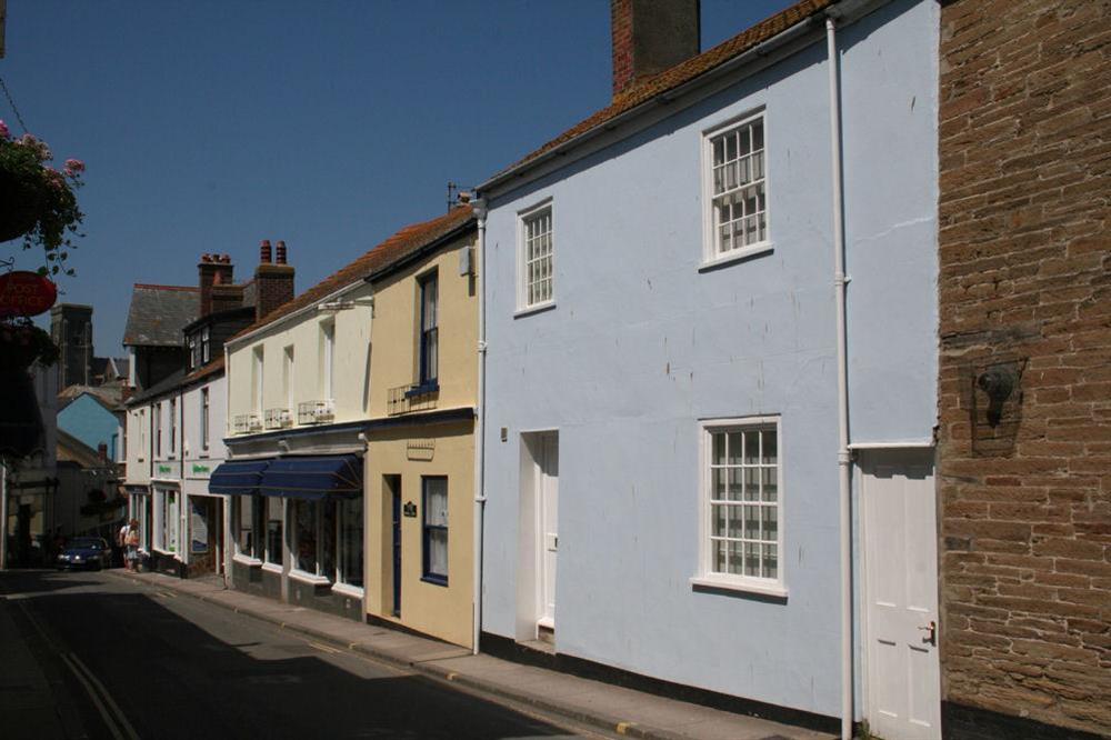 29 Fore Street (blue cottage) at 29 Fore Street in Fore Street, Salcombe