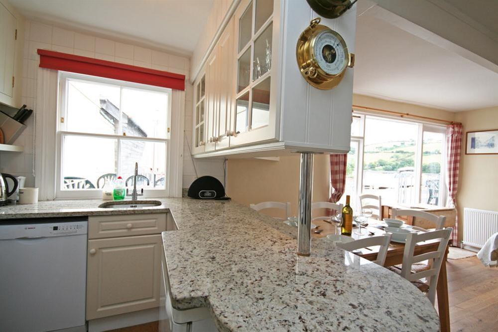 Bright, well equipped open plan kitchen at 29 Fore Street in Fore Street, Salcombe