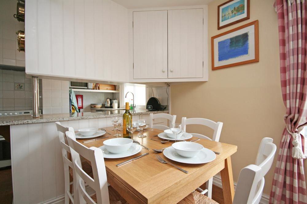 Well equipped kitchen and dining area at 29 Fore Street in Fore Street, Salcombe
