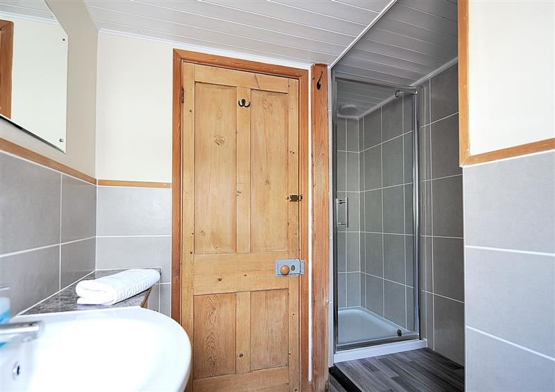 Bathroom at 3, 5 Ozone Terrace, Lyme Regis