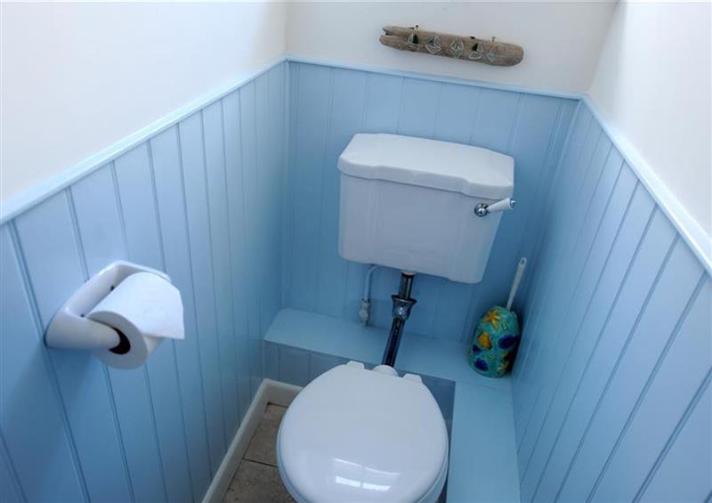 This is the bathroom (photo 2) at 3 Argyle House, Lyme Regis