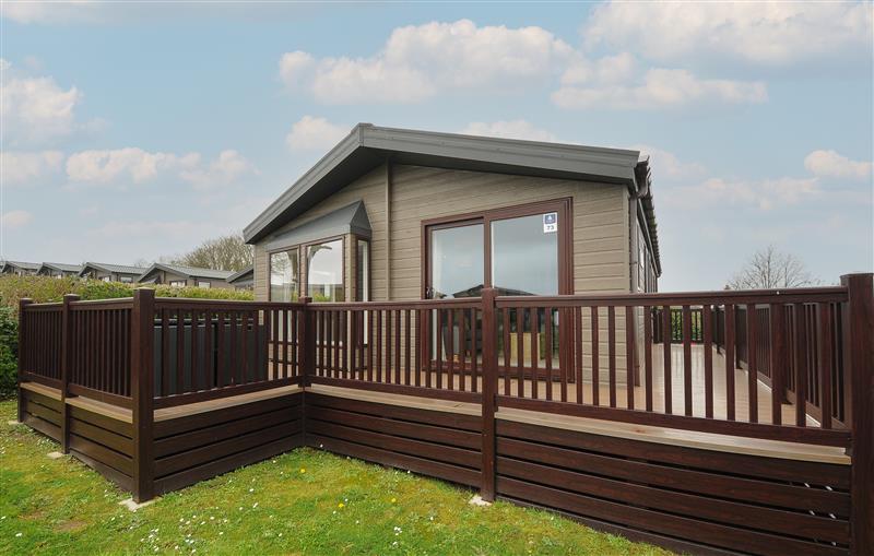 Outside 3 Bed Lodge (Plot 73 with Pets)